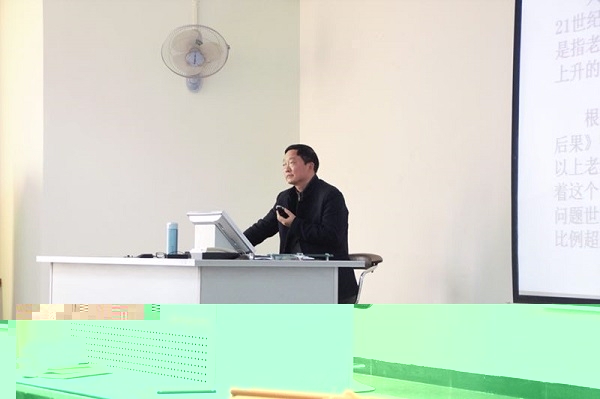 2 李連友教授講座.jpg